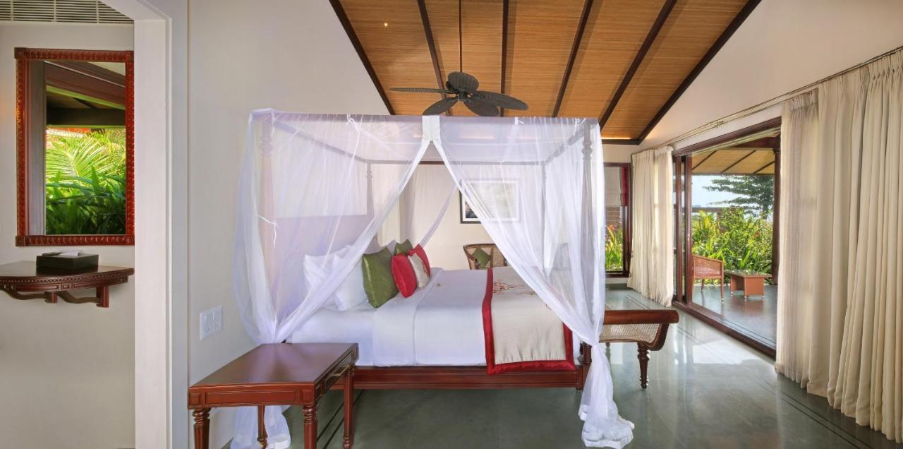 Niraamaya Wellness Retreats Backwaters And Beyond Кумараком Экстерьер фото