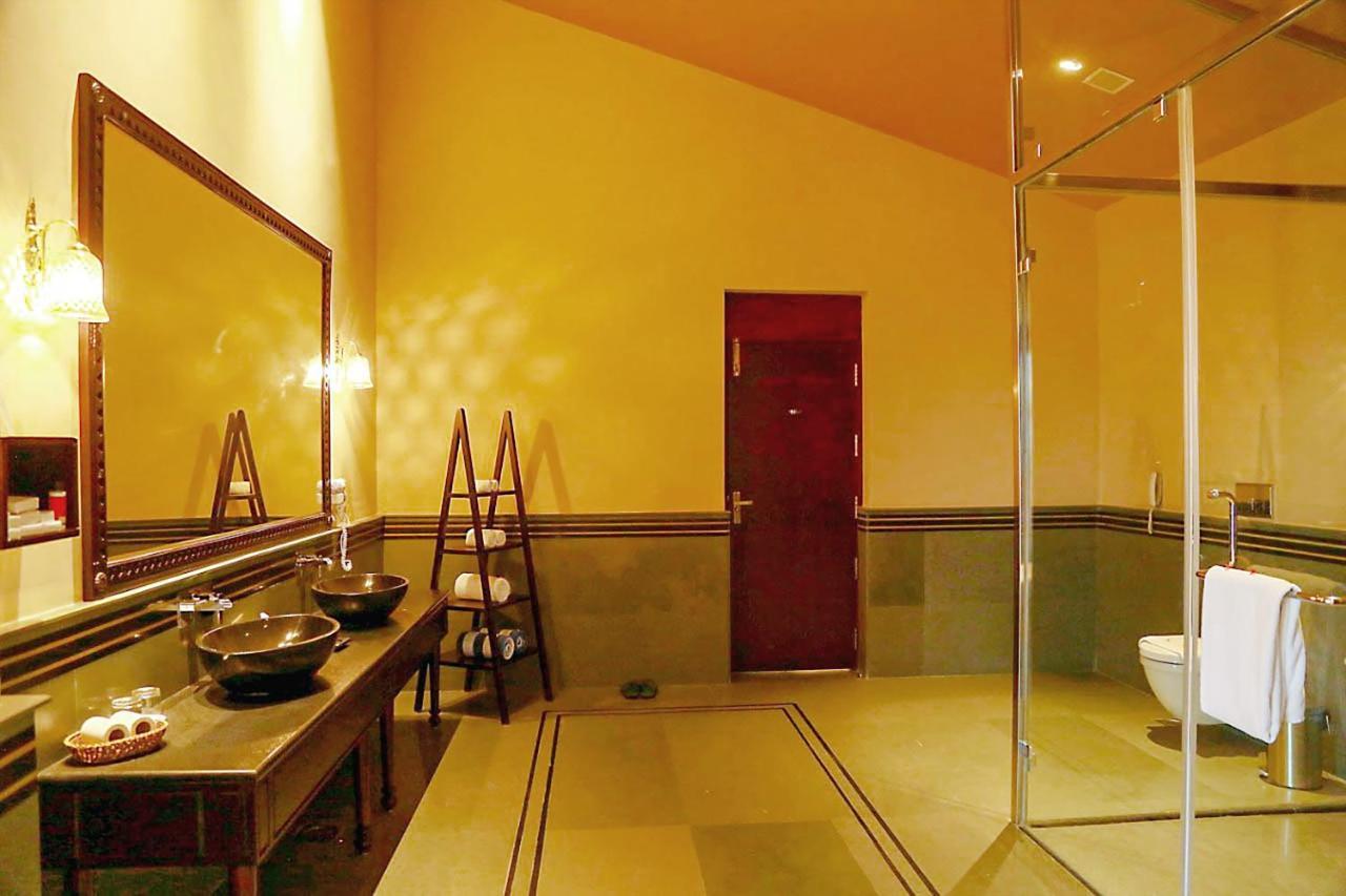 Niraamaya Wellness Retreats Backwaters And Beyond Кумараком Экстерьер фото