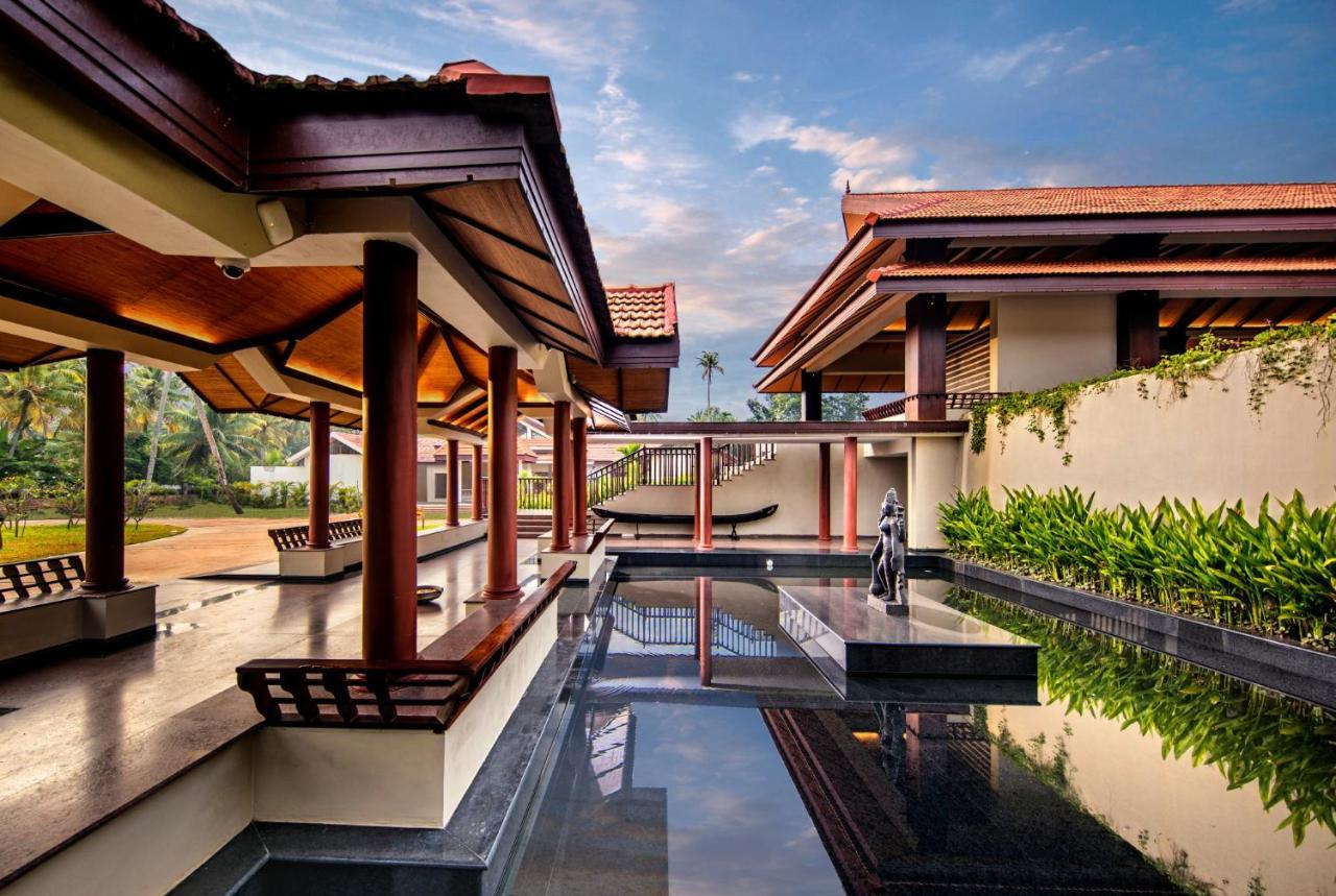 Niraamaya Wellness Retreats Backwaters And Beyond Кумараком Экстерьер фото