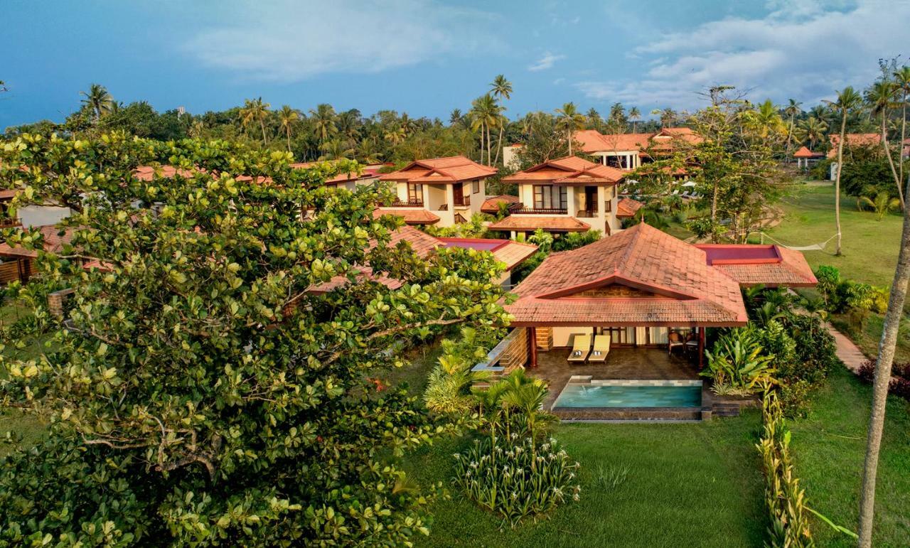 Niraamaya Wellness Retreats Backwaters And Beyond Кумараком Экстерьер фото